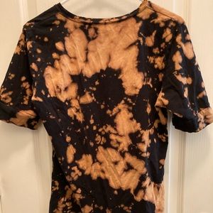 Heirloom tie dye tee size Extra Large